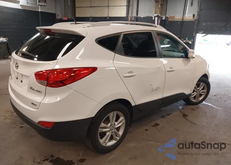 2013 Hyundai Tucson Gls z USA, uszkodzony, nr VIN KM8JUCAC9DU756147